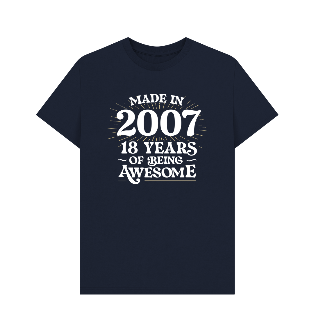 T-Shirt Vintage Mai 2007 18 Ans - Cadeau Anniversaire Parfait Garçons Et Filles Né En 2007