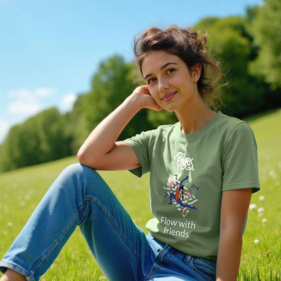 Women's t-shirt - Flow with friends