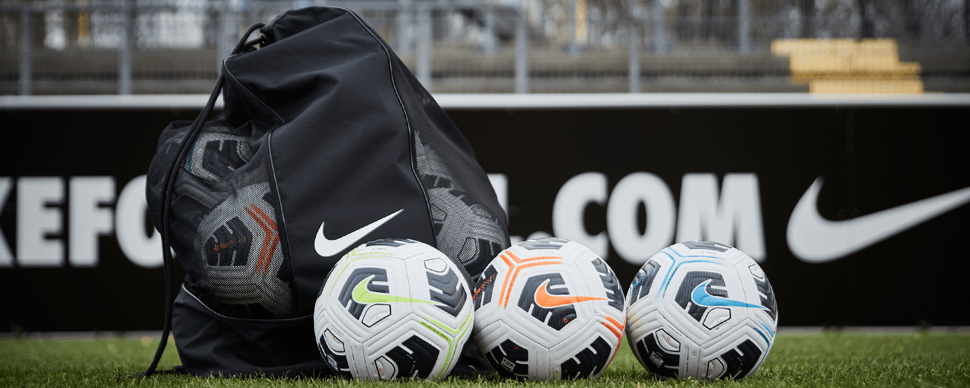 nike sports accessories