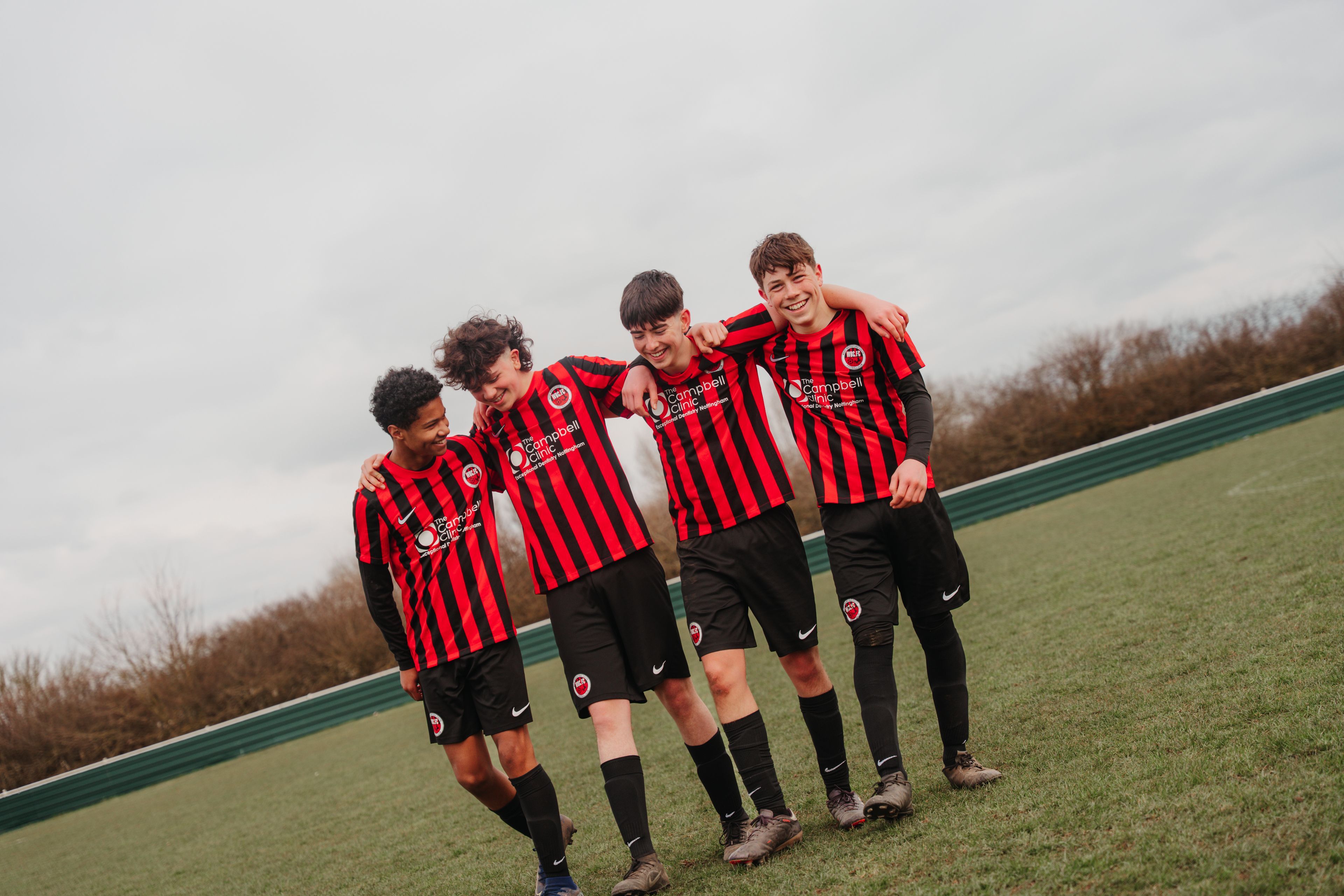 nike football team wear