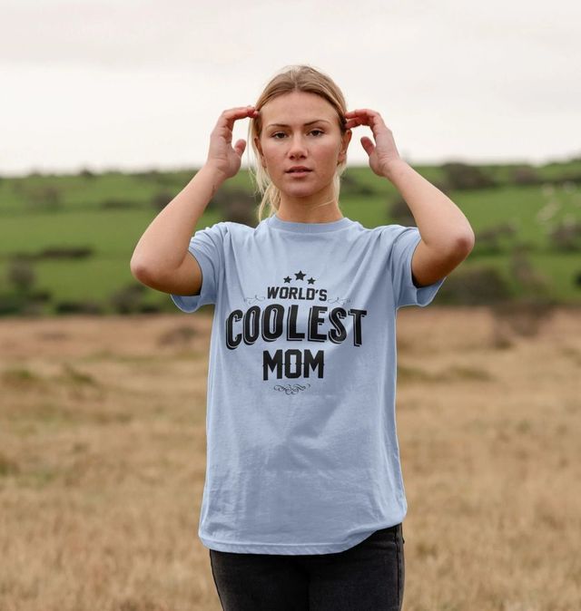 "World's Greatest Son" T-Shirt - Gildan Graphic Tee - Perfect Father's Day, Birthday Or Christmas Gift