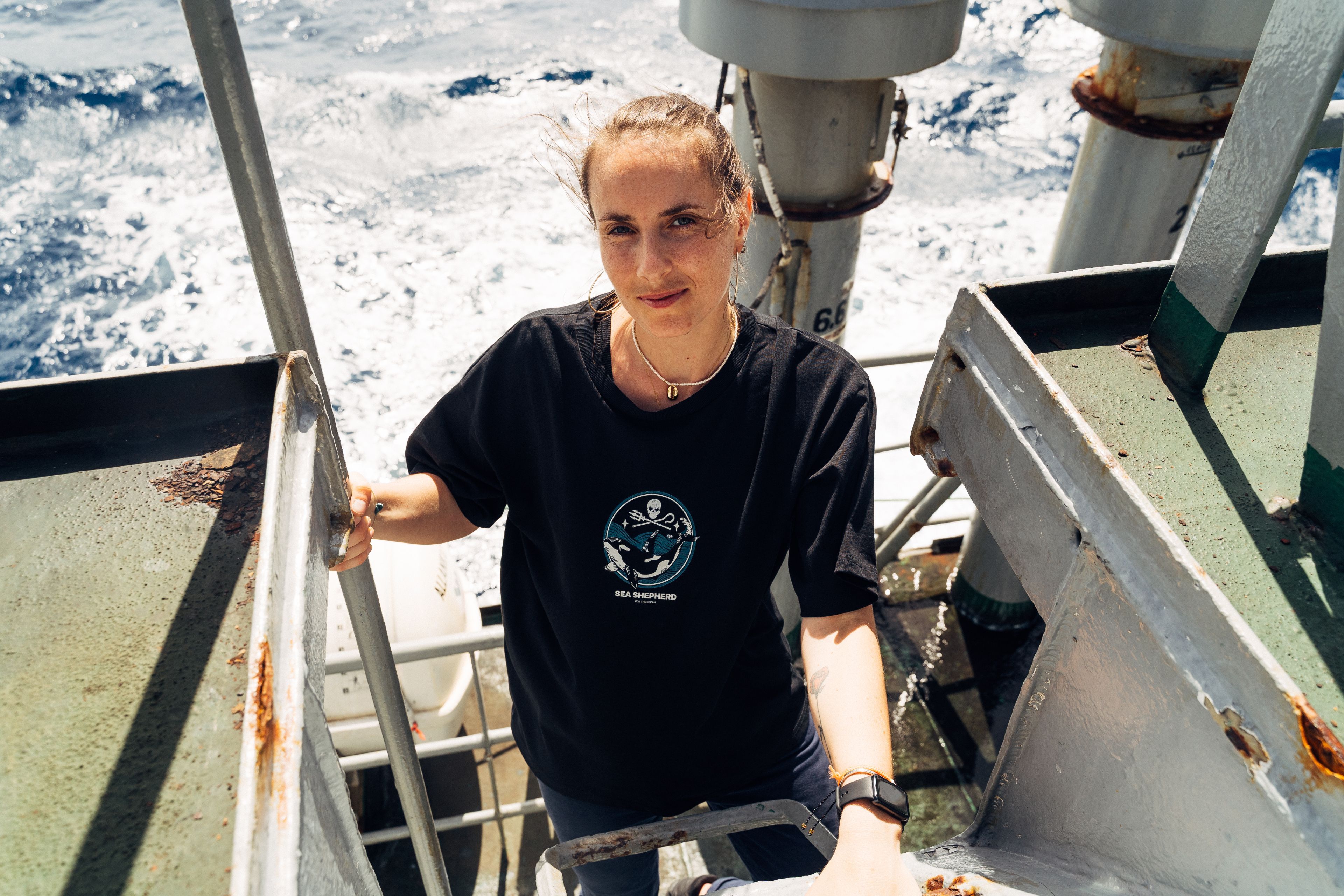 Orca Women's Oversized T-shirt