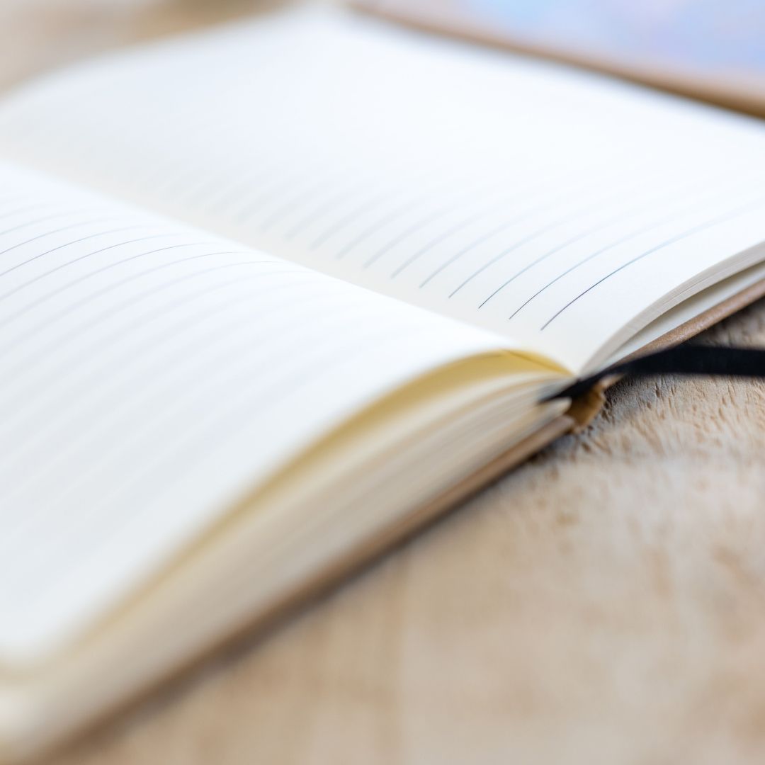 Languages Notebook | Multilingual Kraft Journal | MSF